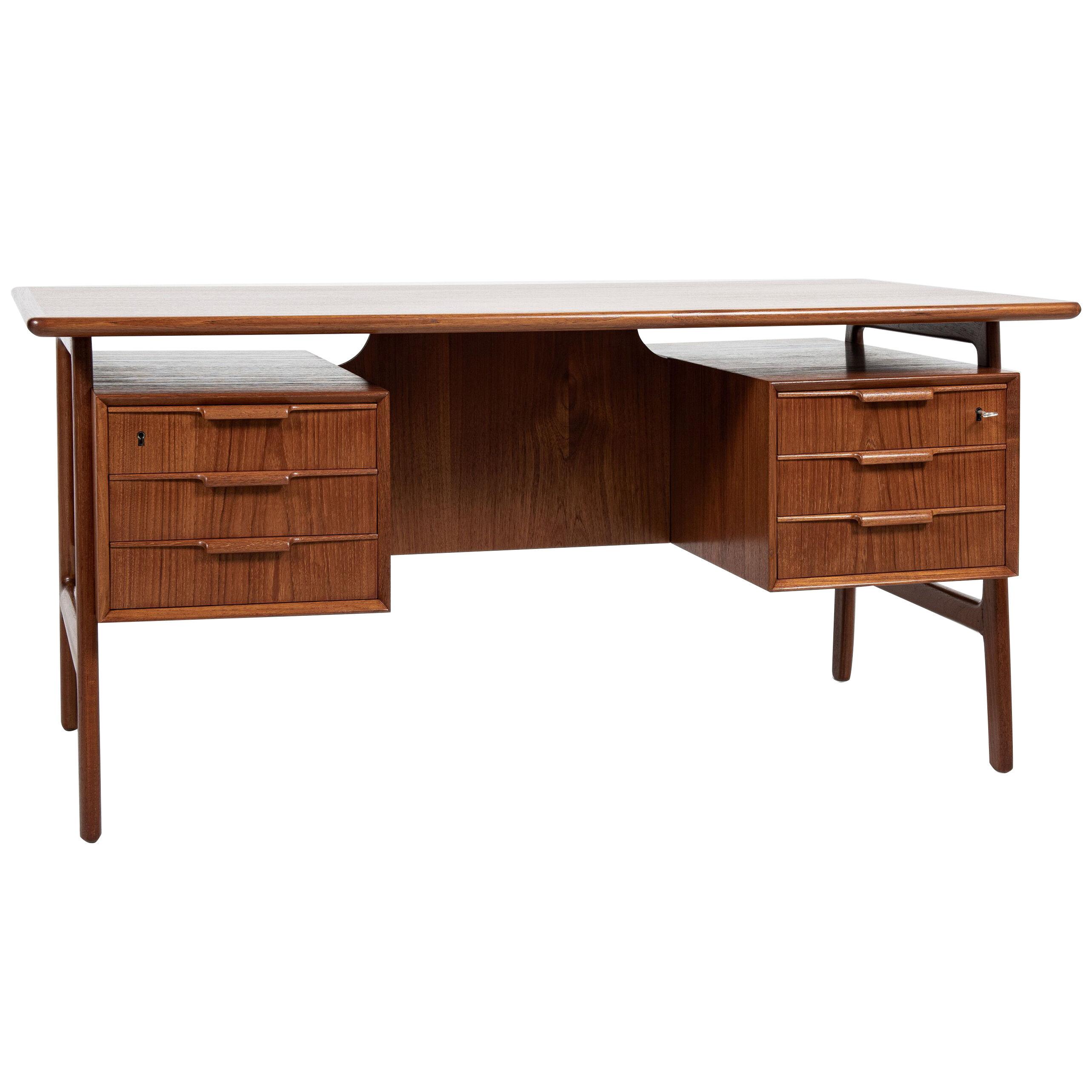Midcentury Danish desk in teak by Omann Jun 1960s - Model 75