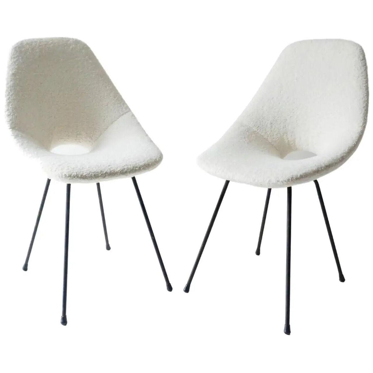 Pair of Medea Chairs in White Boucle, Black Metal Legs, Italy, 1950s