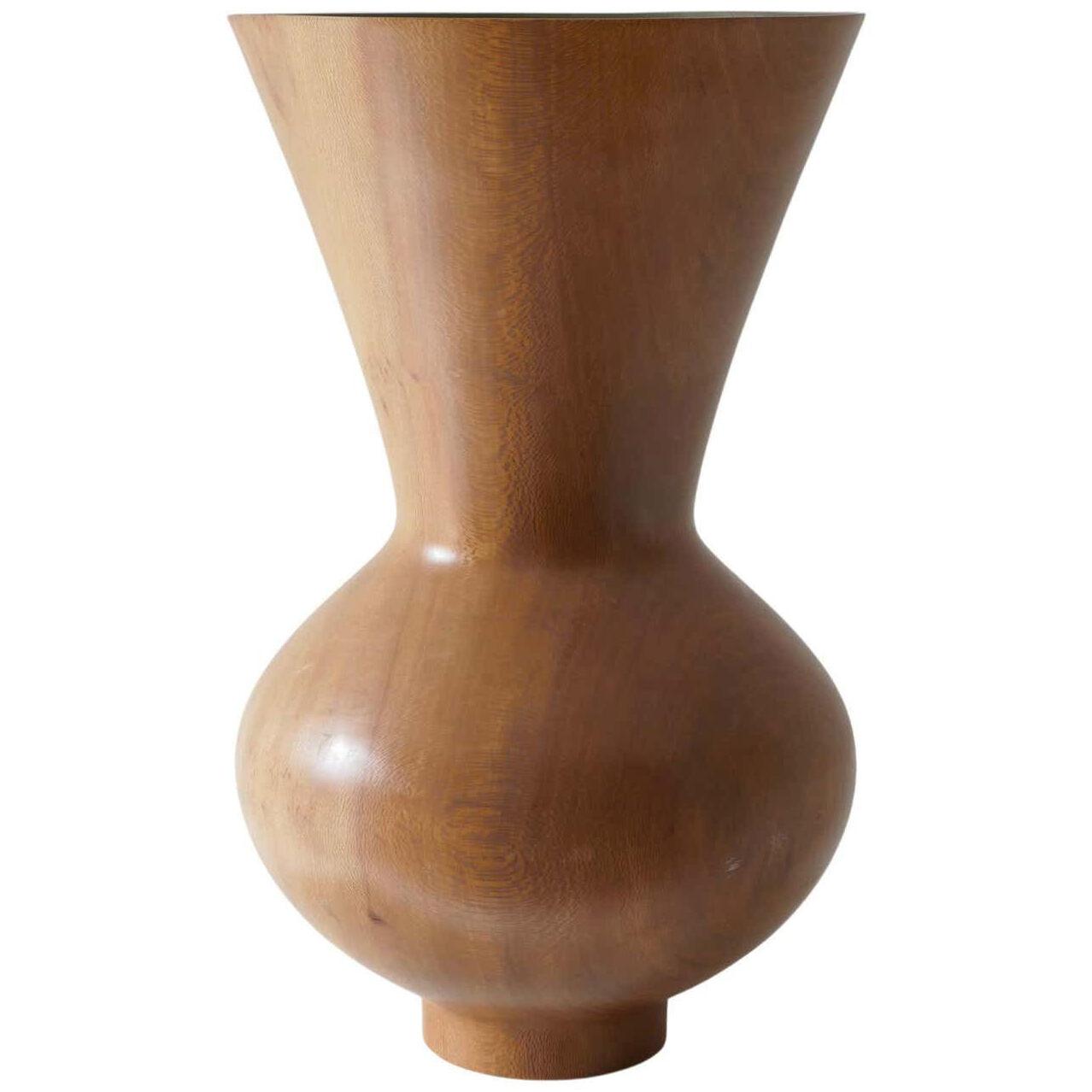 Large Turned Vase of English Plane Wood , Late 20th Century