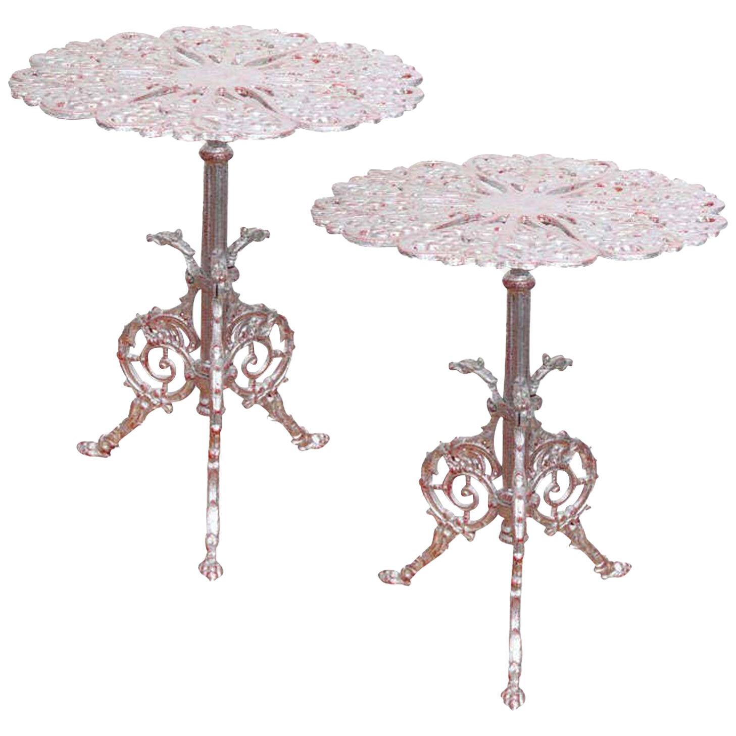 Pair of 1940s Silver Leaves Ornate Wrought Iron Round Side Tables