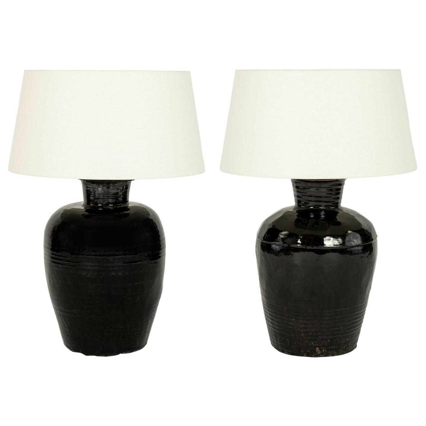 Large-Scale Black Glazed Vase Lamp