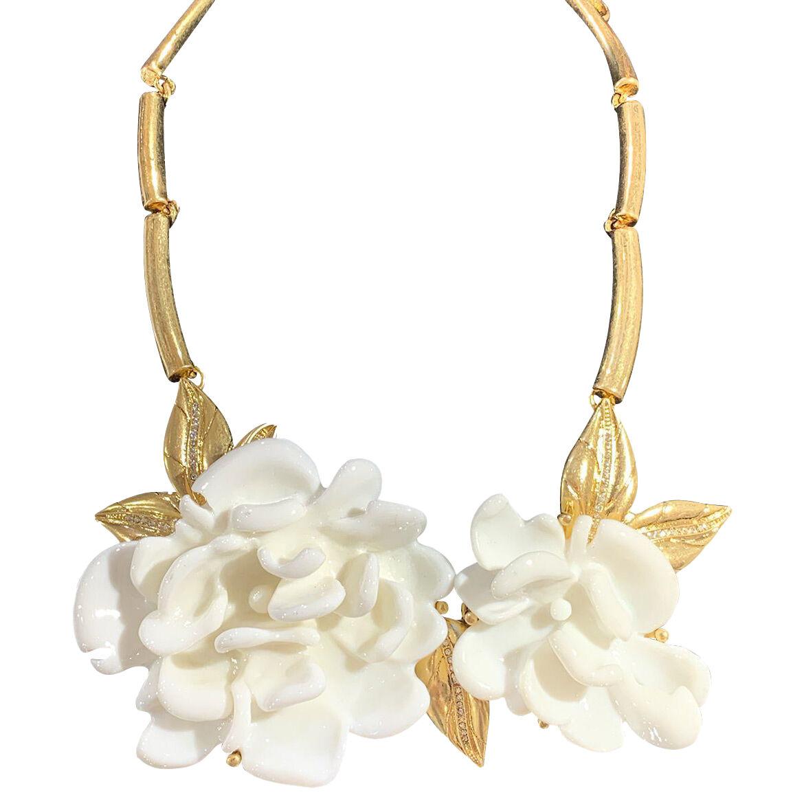 Oscar de la Renta Contemporary White Flower Necklace 