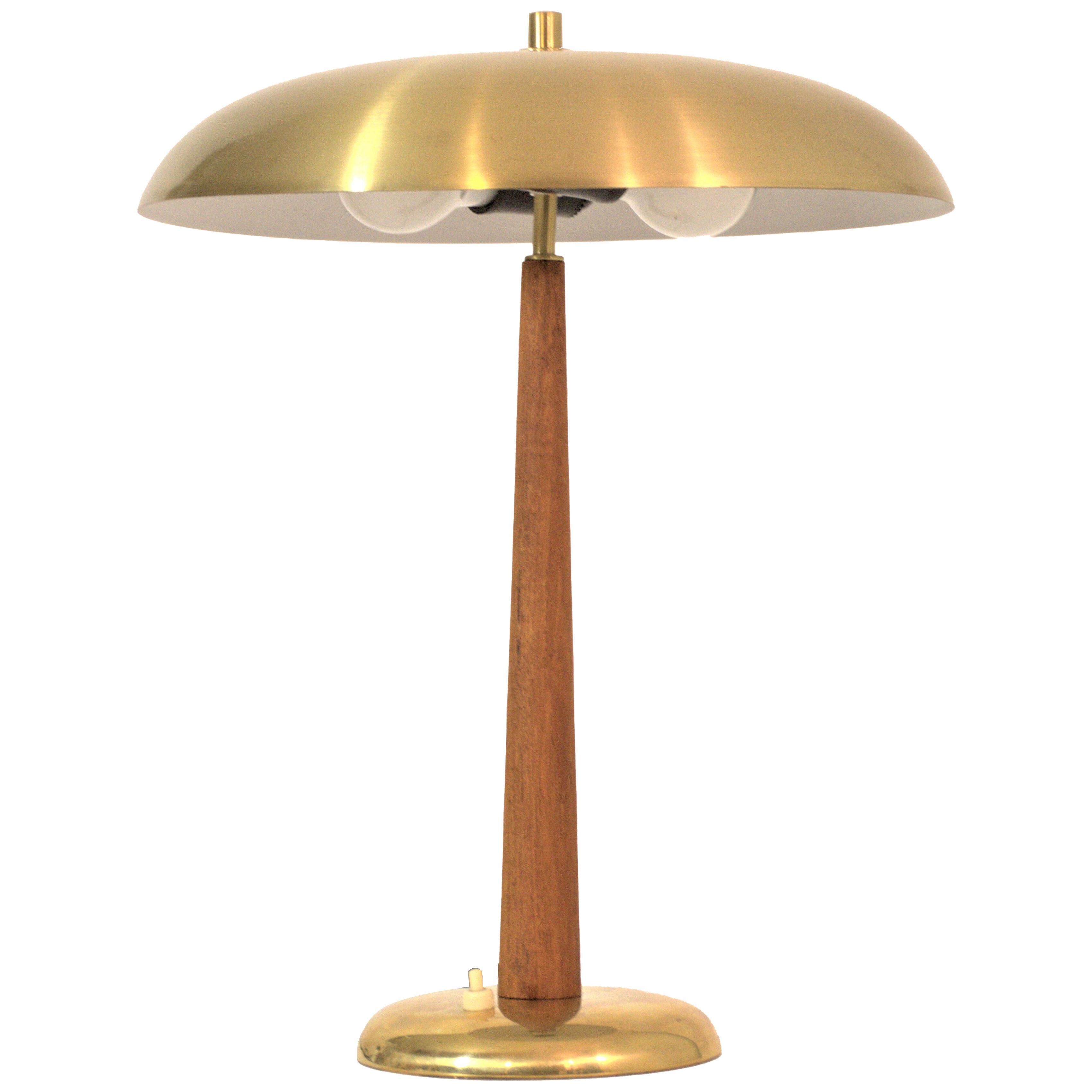 Swedish Modern/Art Deco Brass and Teak Table Lamp, Model 8441 by Boréns, 1940´s