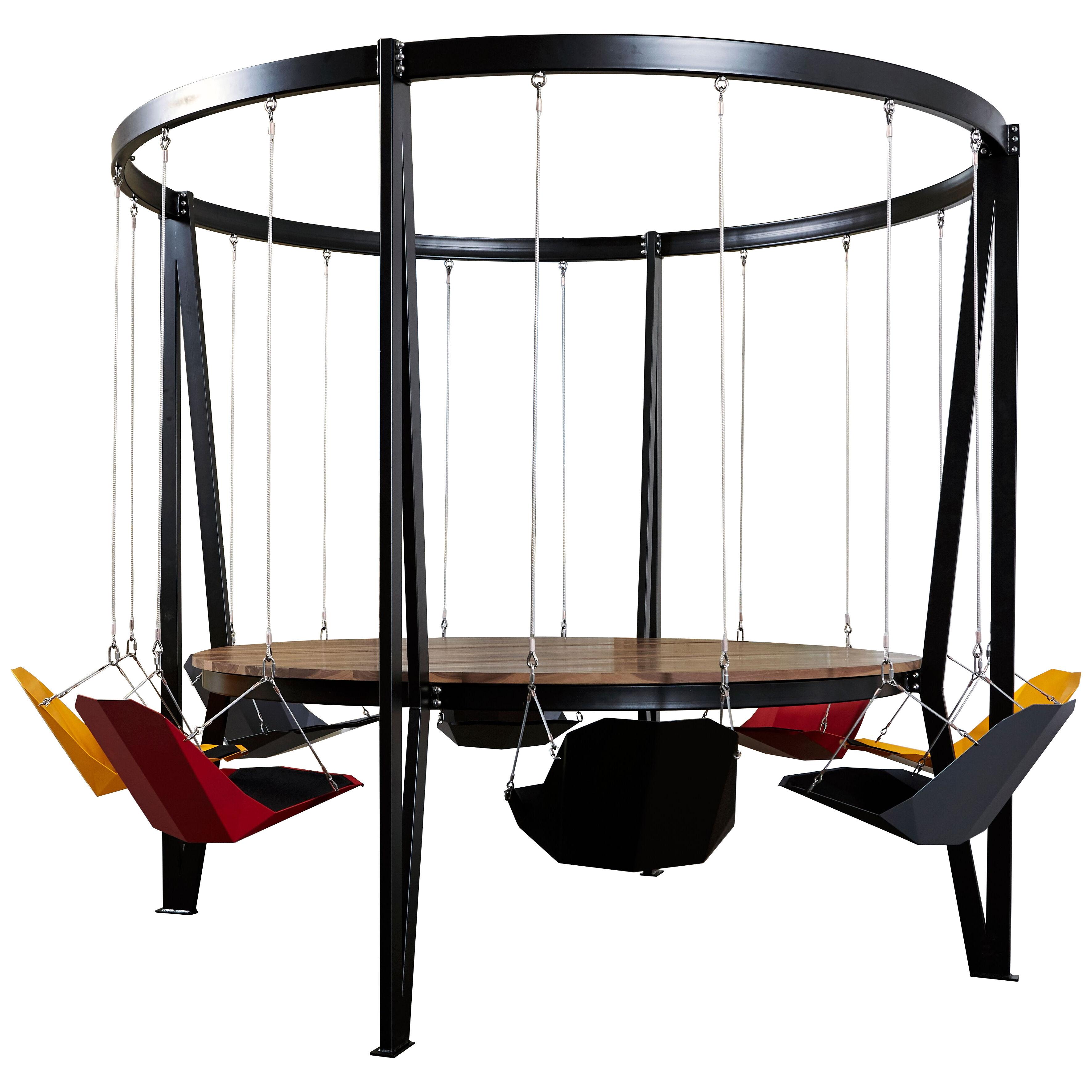 King Arthur, Round Swing Dining Table