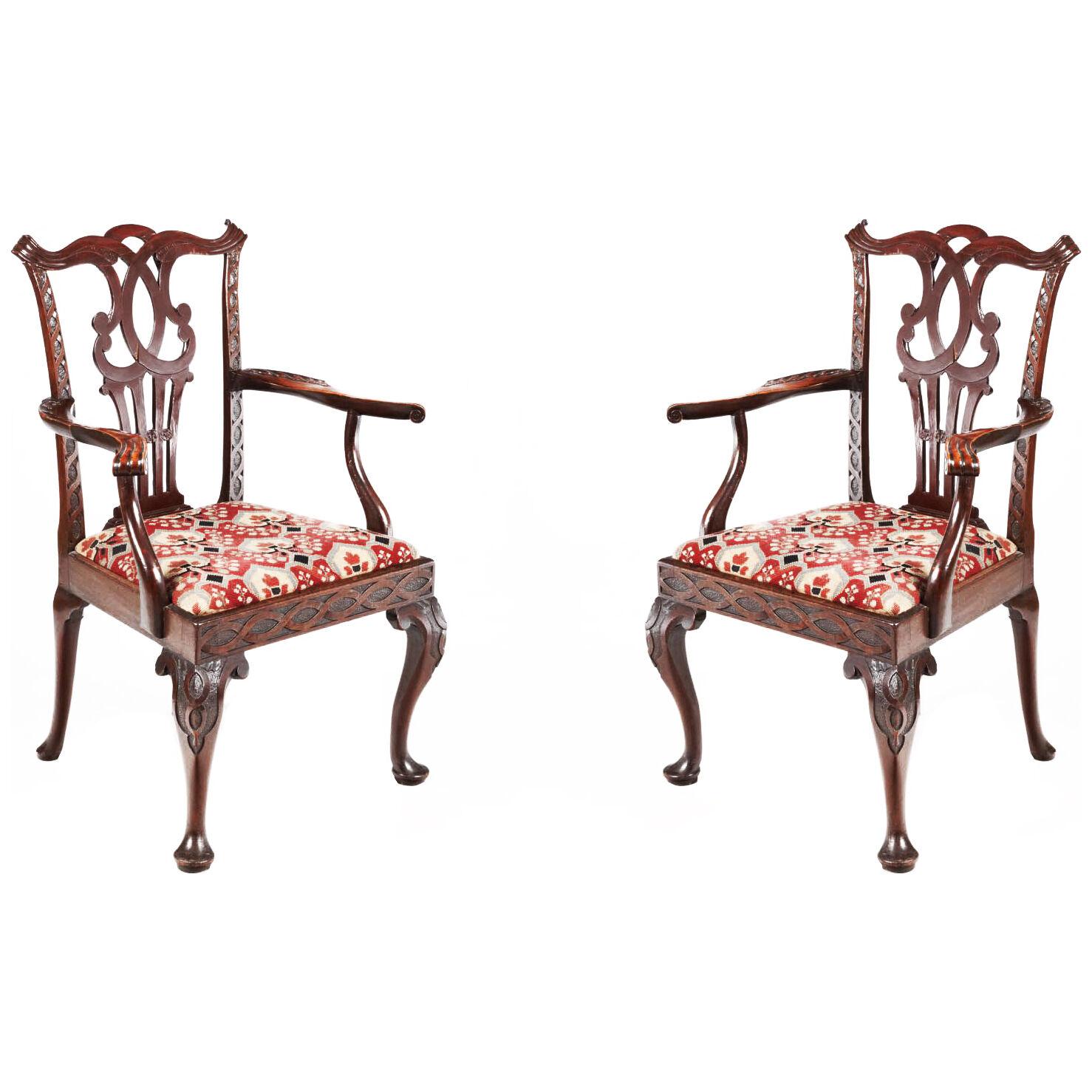 19th Century Pair of Chippendale Carver Chairs
