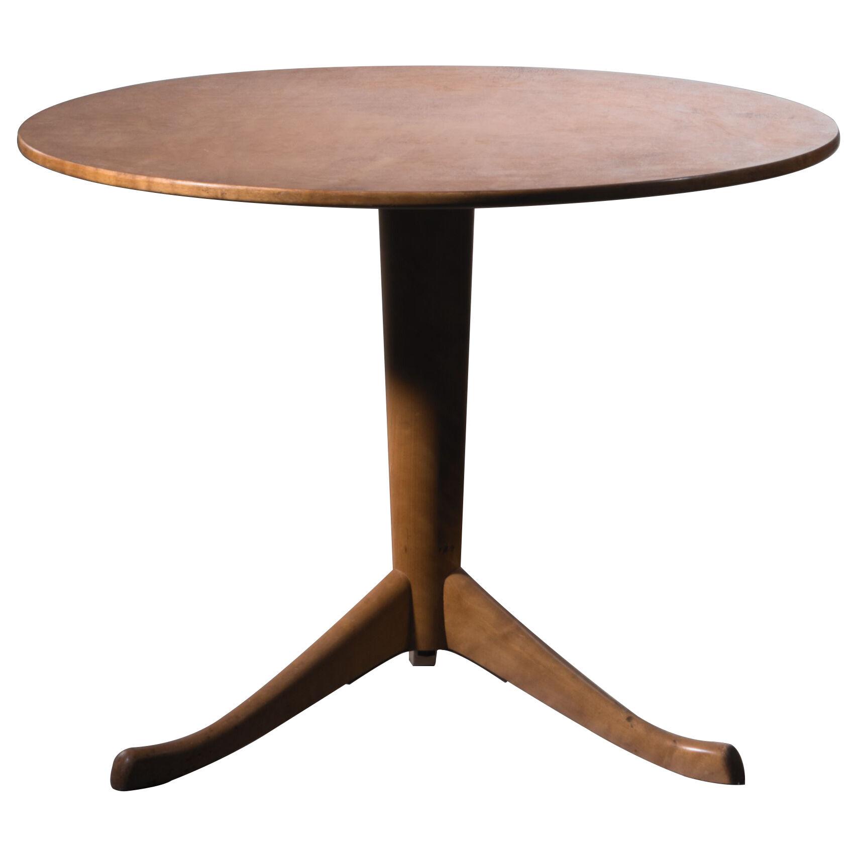 Axel Larsson Round Gueridon Table, Svenska Möbelfabriken, Bodafors, 1930s