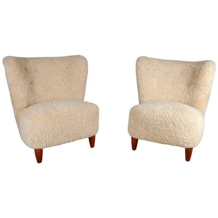 A PAIR OF EASY CHAIR, SWEDEN 1930/40S
