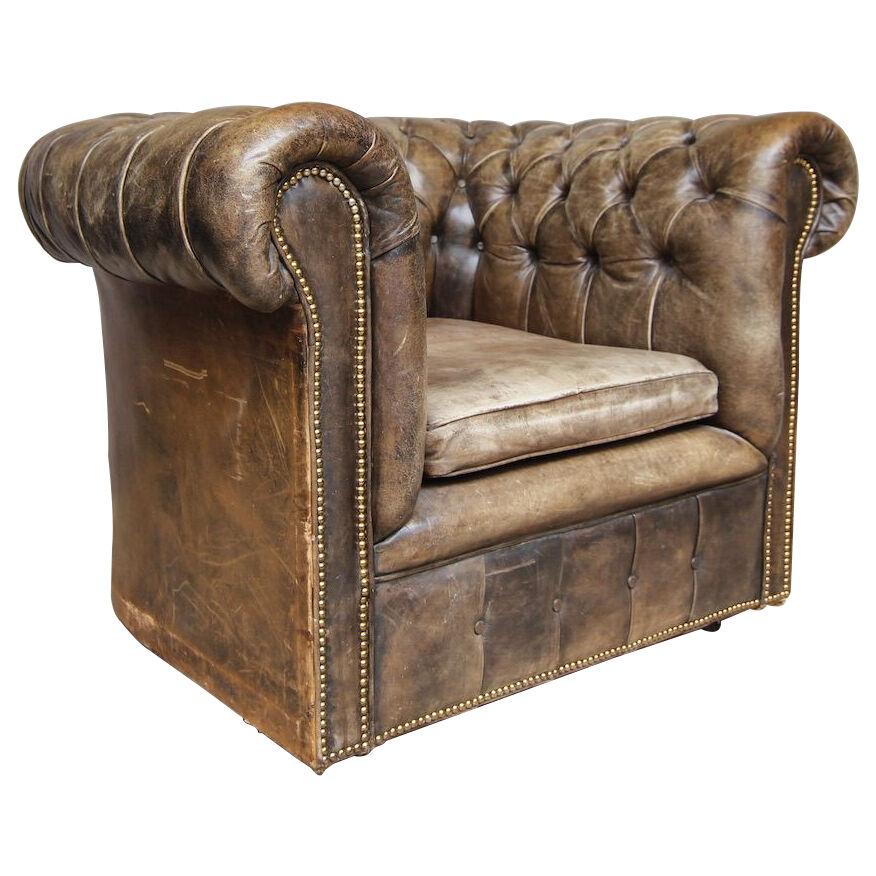 Vintage Chesterfield Leather Armchair Clubseat 