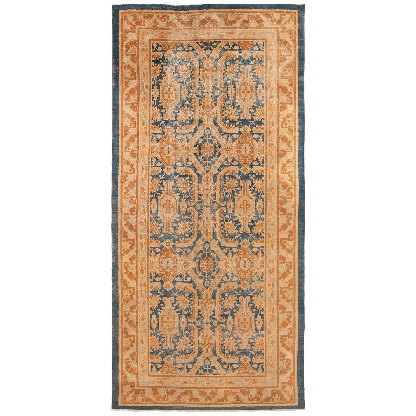 Antique Mahal Traditional Blue and Gold Wool Rug
