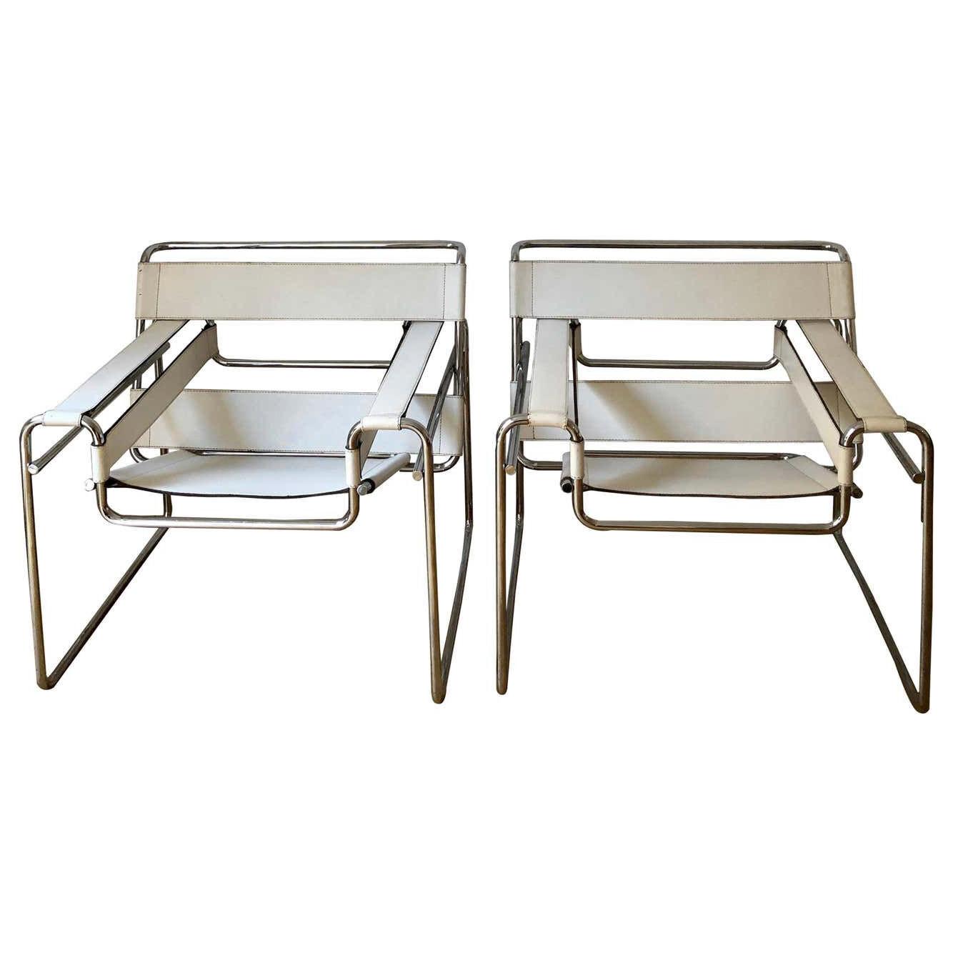 Pair of Wassily Lounge Chair White Leather by Marcel Breuer, Gavina, circa 1962