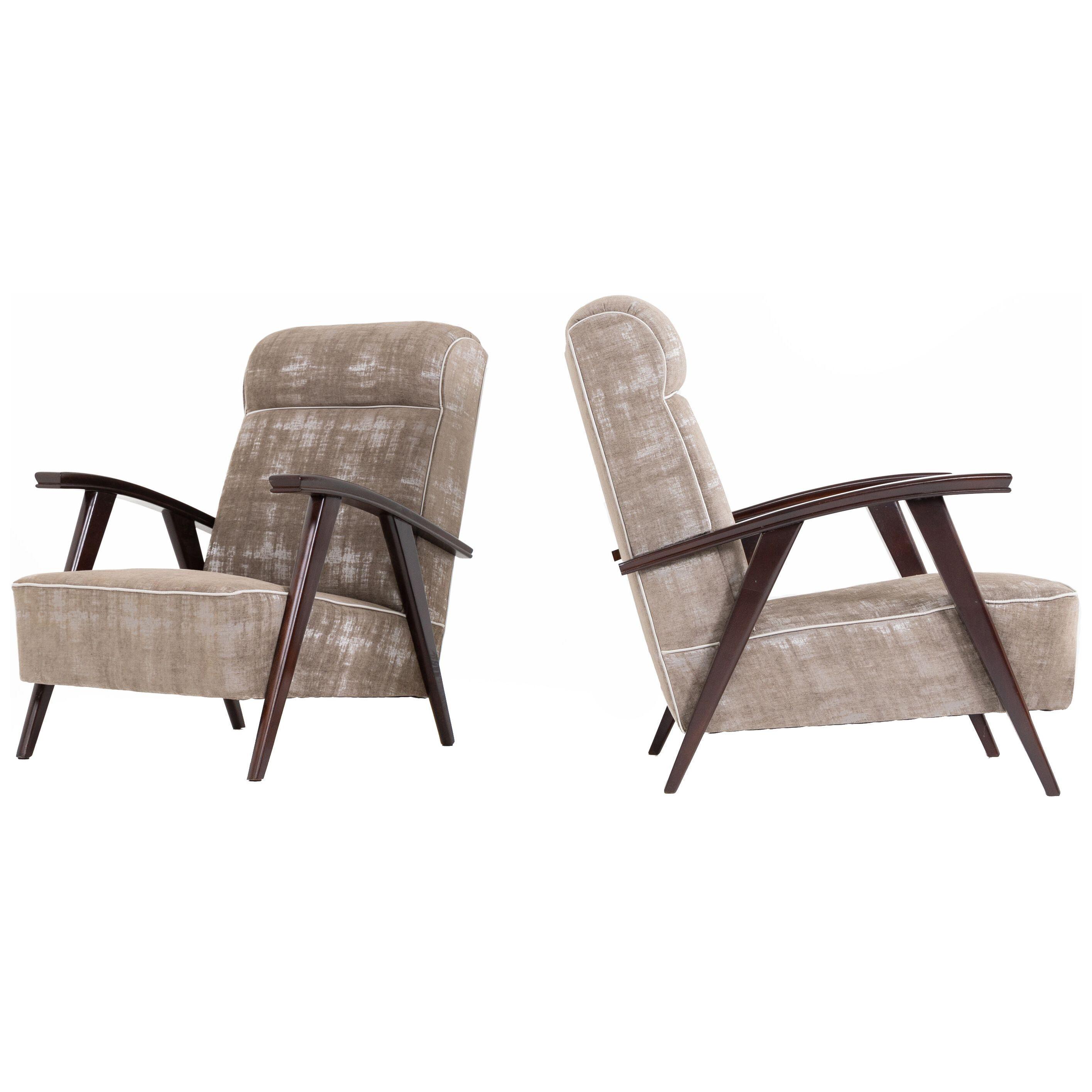 PAIR OF MODERNIST ARMCHAIRS ATTRIBUTED TO JACQUES ADNET
