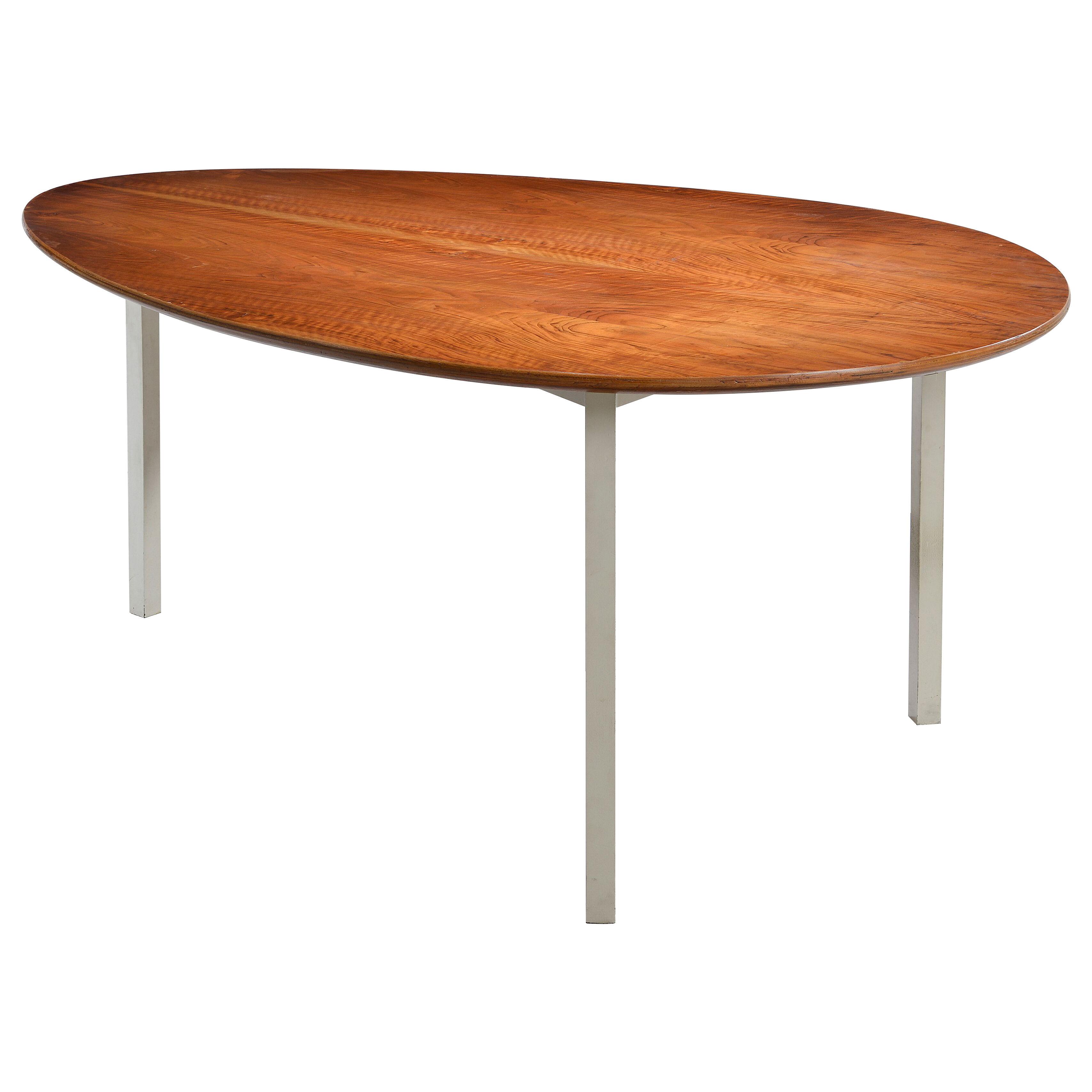 Modernist Dining table in palisander by Carlo Graffi and Franco Campo.