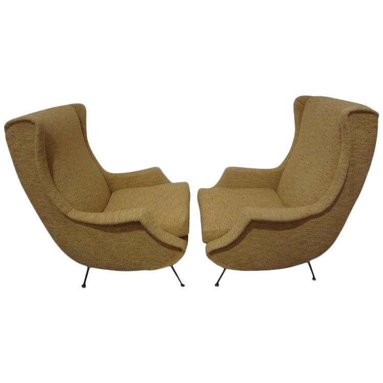 Pair Of Vintage Italian Modern Minotti Style Lounge Chairs