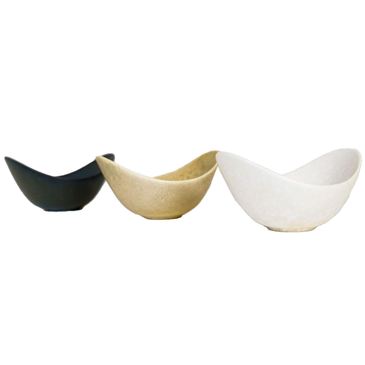 Midcentury Ceramic set of 3 Bowls Gunnar Nylund Rörstrand, Sweden