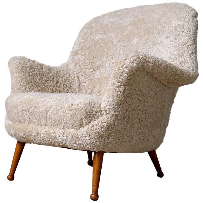 Swedish Midcentury Lounge Chair "Divina" Shearling Sheepskin Arne Norell 1950s