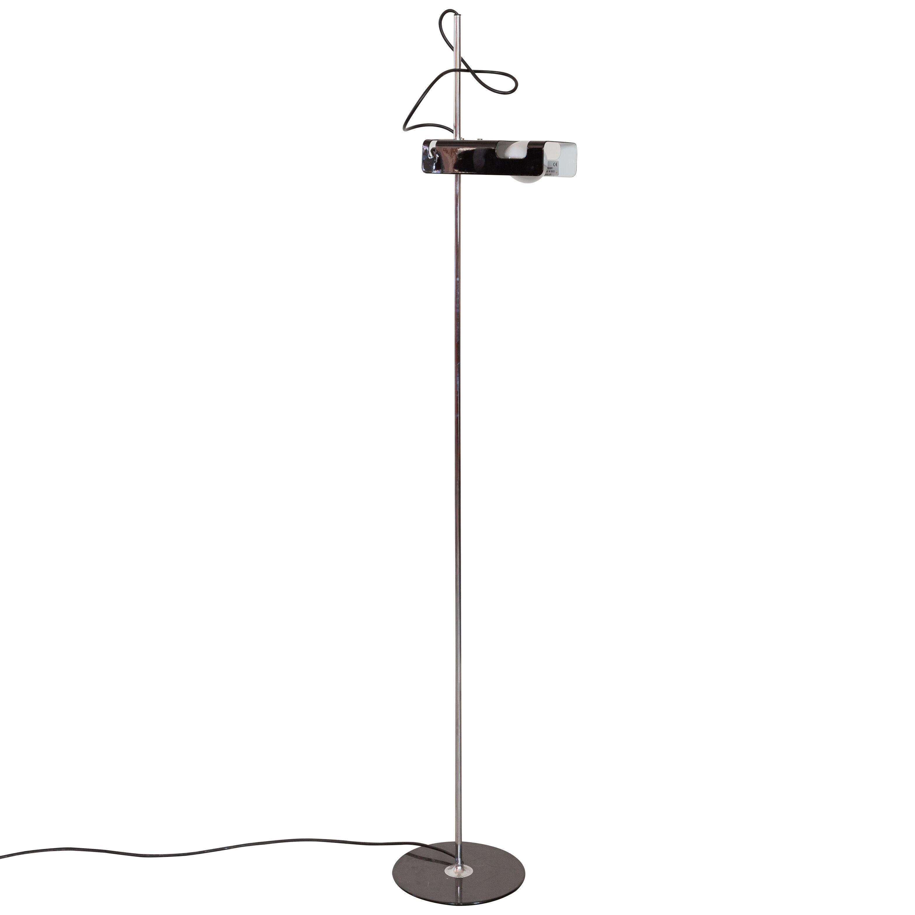 Joe Colombo Model 3319 'Spider' Floor Lamp in Black for Oluce,Italy