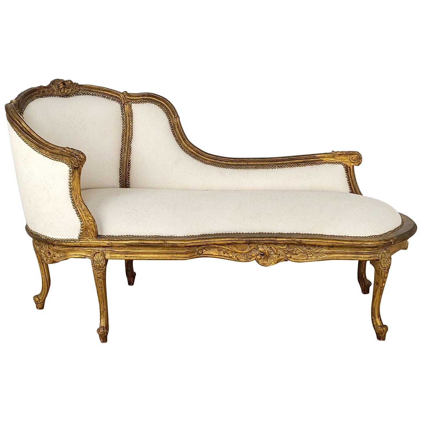 Napoleon III Carved and Gilt Chaise Lounge / Fainting Couch, France circa 1870