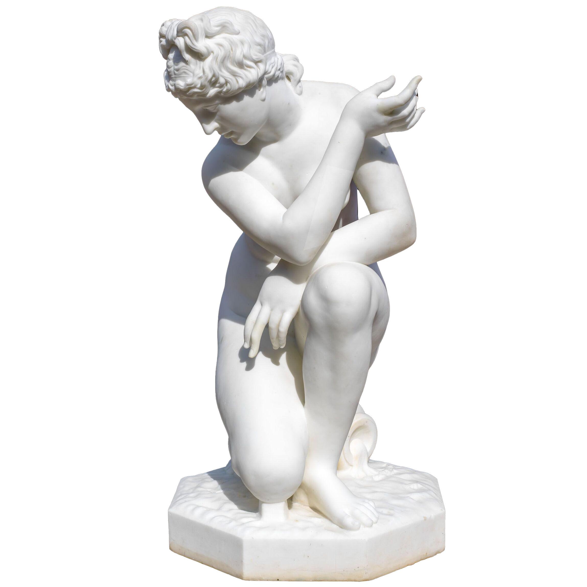19th century Marble Crouching Venus After the Antique 