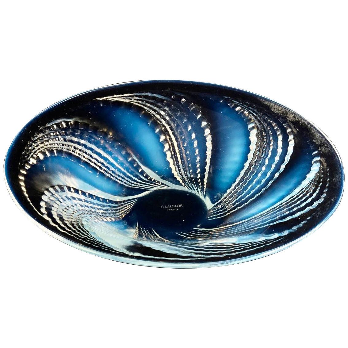1935 René Lalique - Bowl Fleuron Opalescent Glass