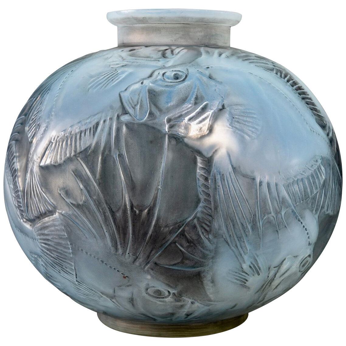1921 René Lalique - Vase Poissons Double Cased Opalescent Glass With Grey Patina