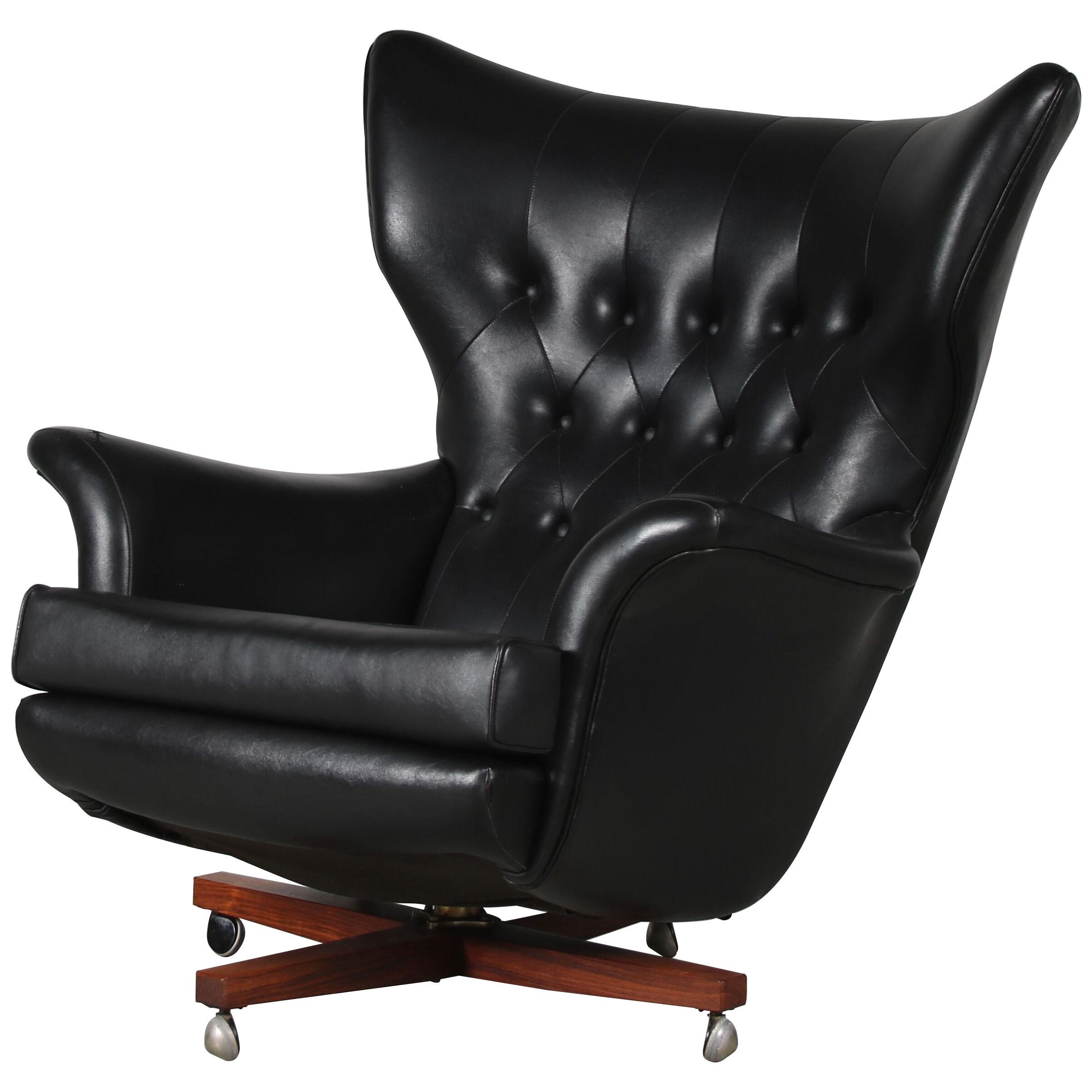 Model 6250 “Villain Chair” by G-Plan, UK 1960