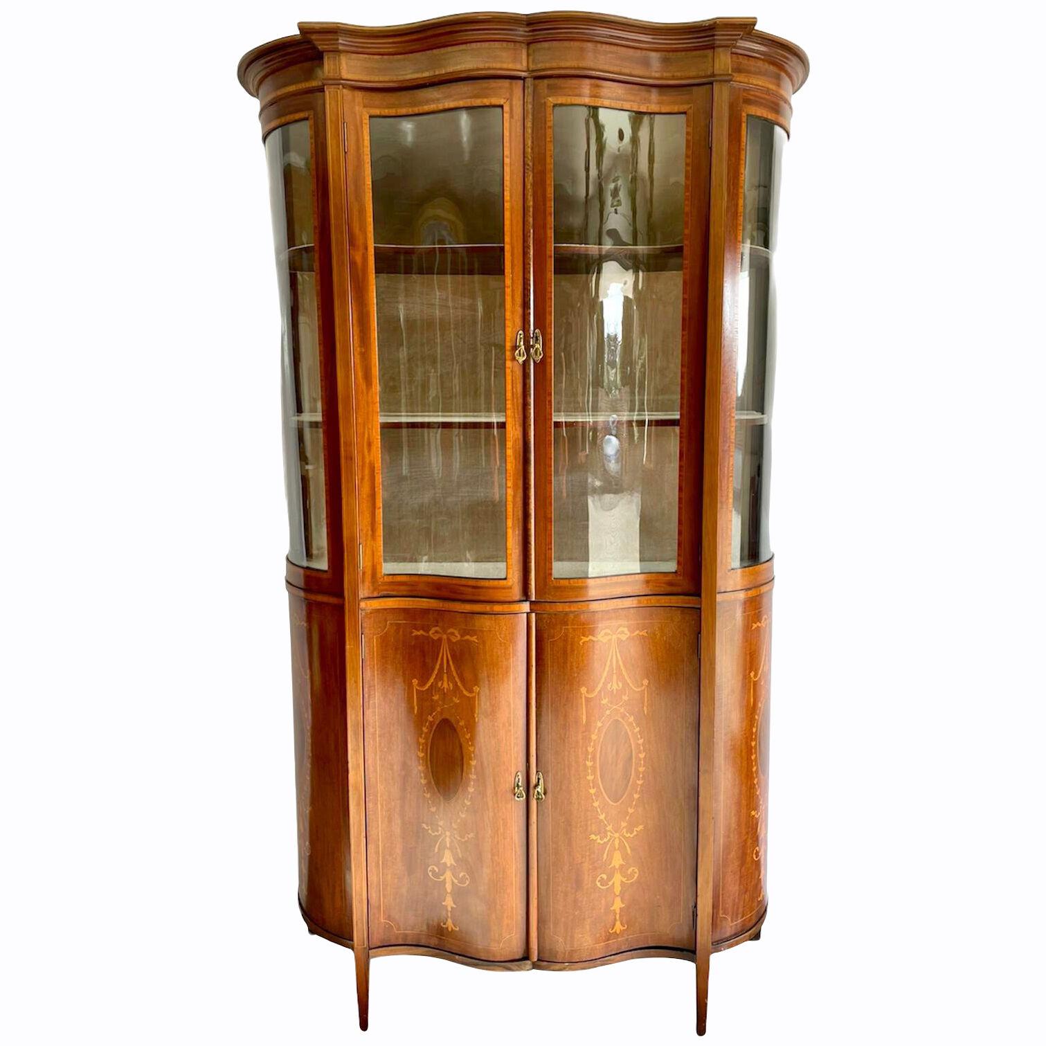 Fine Antique Victorian Inlaid Mahogany Serpentine Shaped Display Cabinet