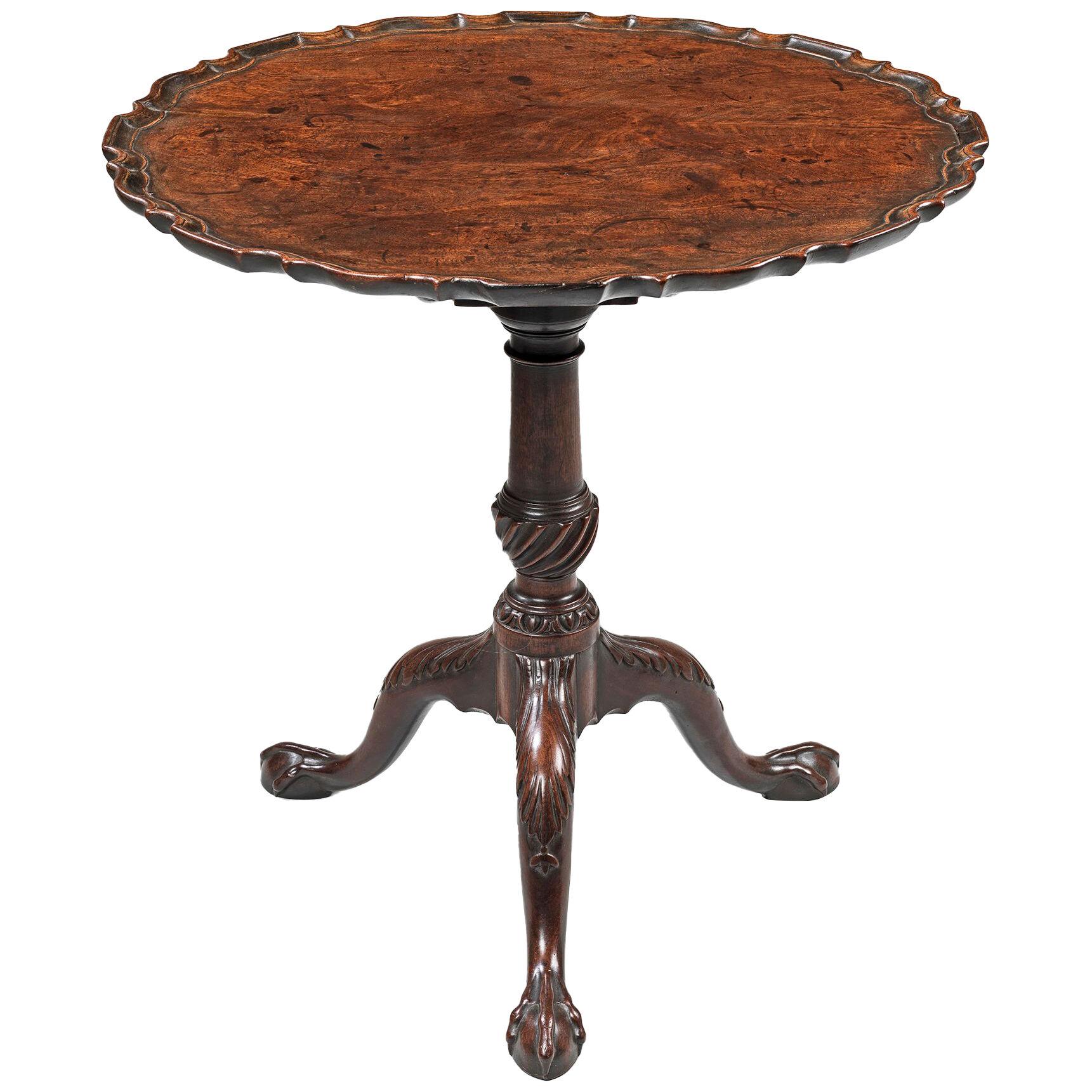 Chippendale period mahogany piecrust tripod table