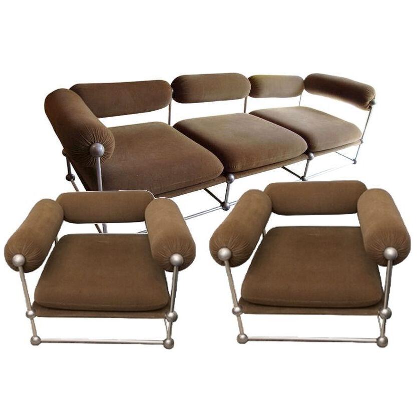 Verner Panton, S 420 Serie. Living room set of one canapé and two armchairs 