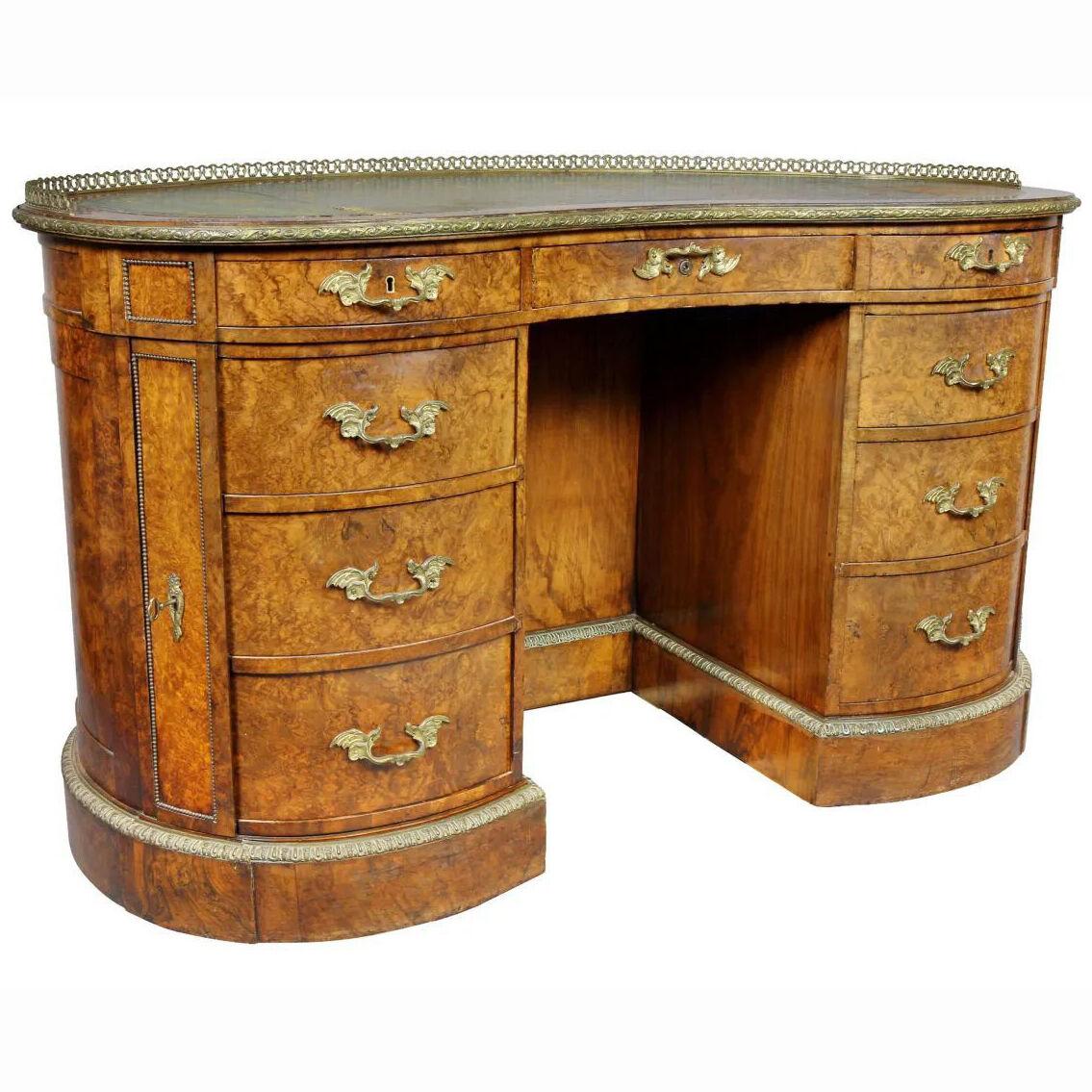 Victorian Burr Walnut and Bronze Mounted Kidney Shaped Desk by Gillows