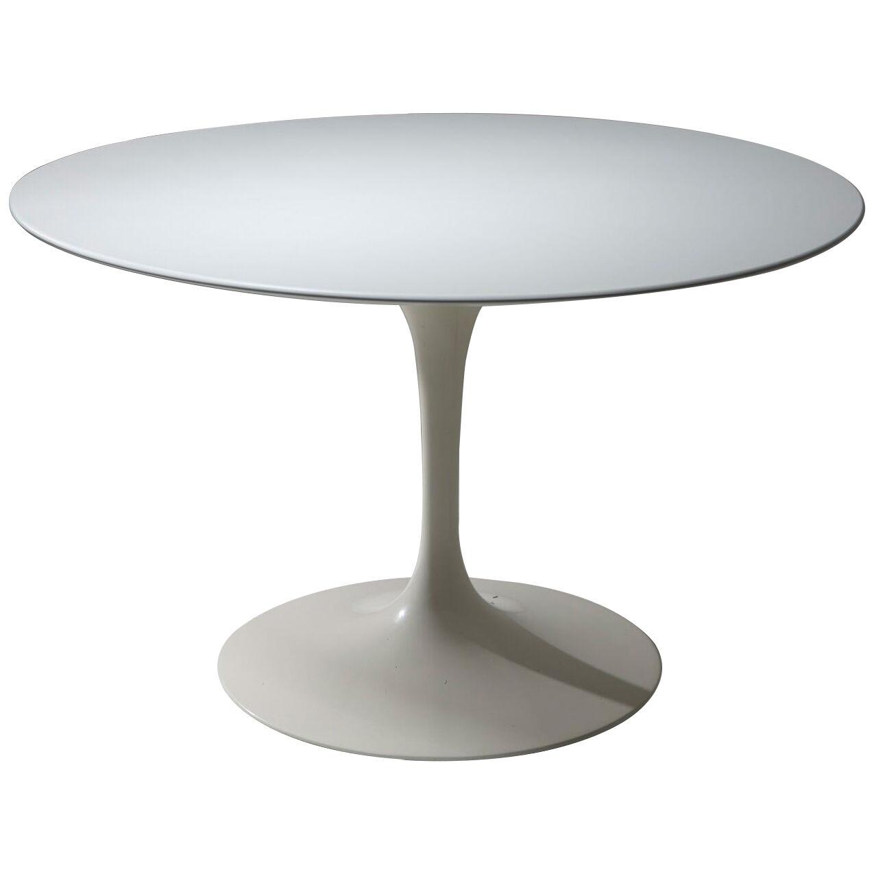 "Tulip" Dining Table by Eero Saarinen for Knoll