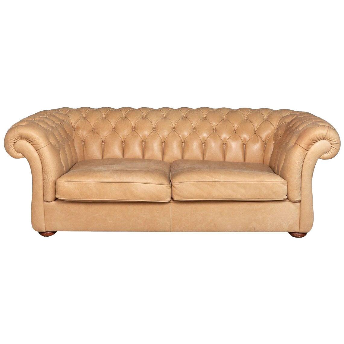 Modern 21st Century Handmade Chesterfield Sofa In White Leather