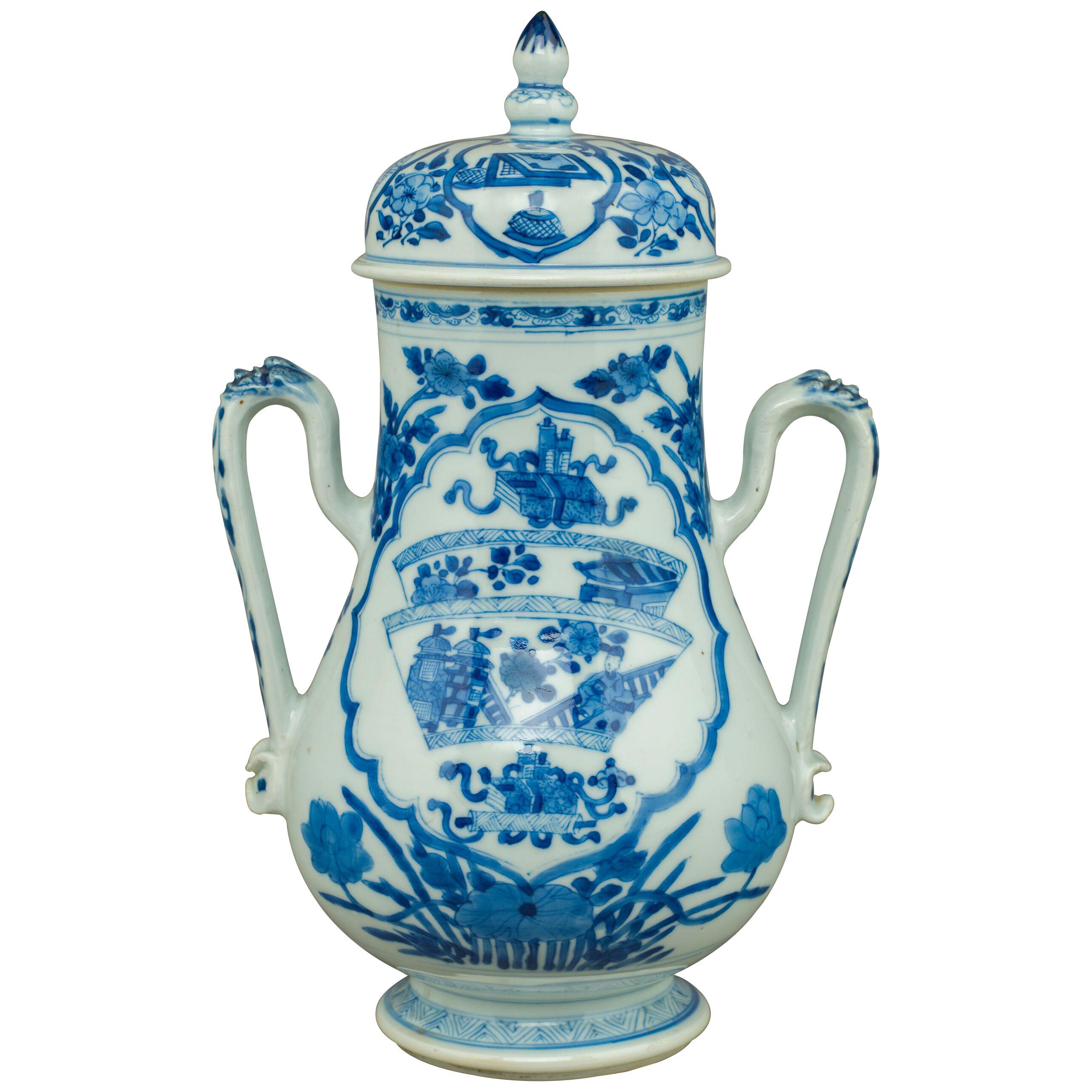 Chinese porcelain blue and white two-handled vase and cover