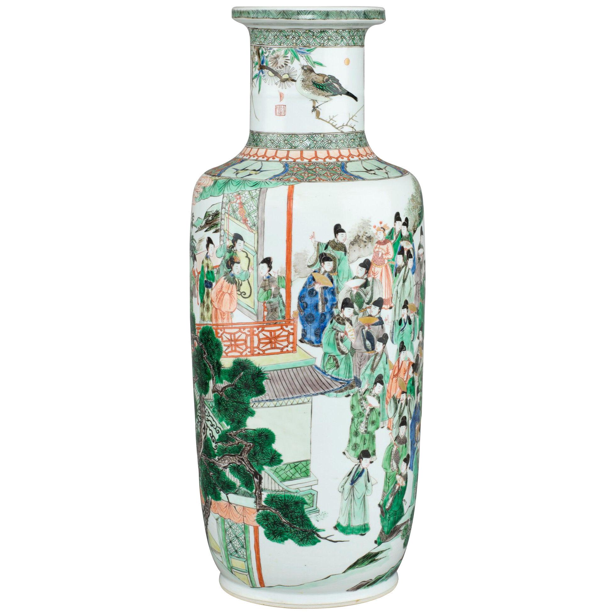 Chinese porcelain famille verte, wucai Cailou Ji rouleau vase