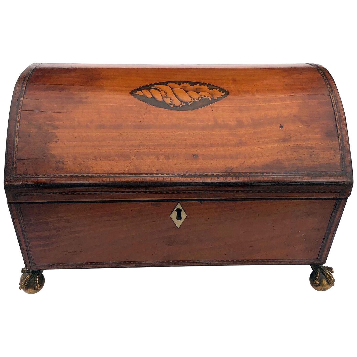 Good Federal Domed Box with Shell and Banded Inlay
