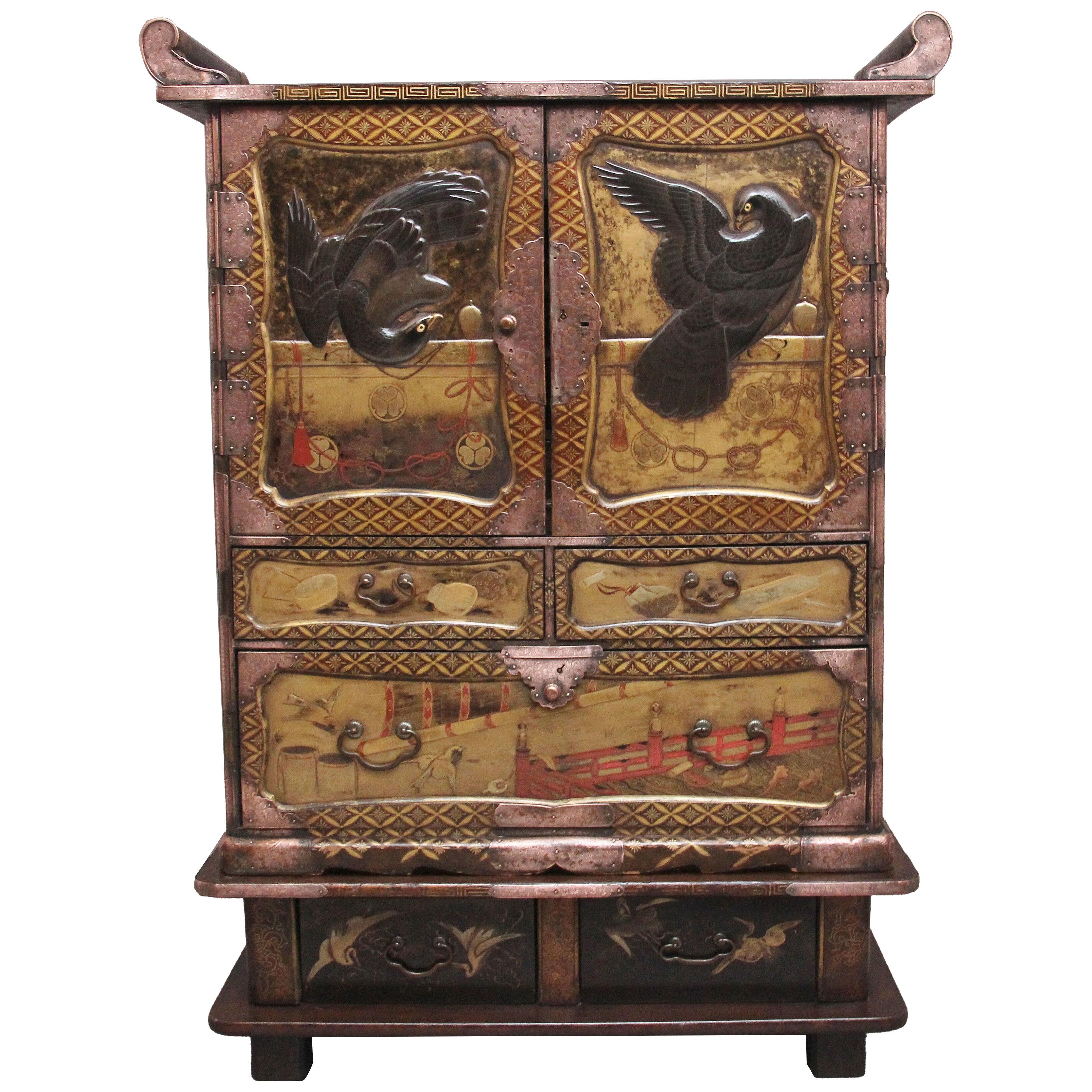 19th Century Japanese gilt lacquered cabinet