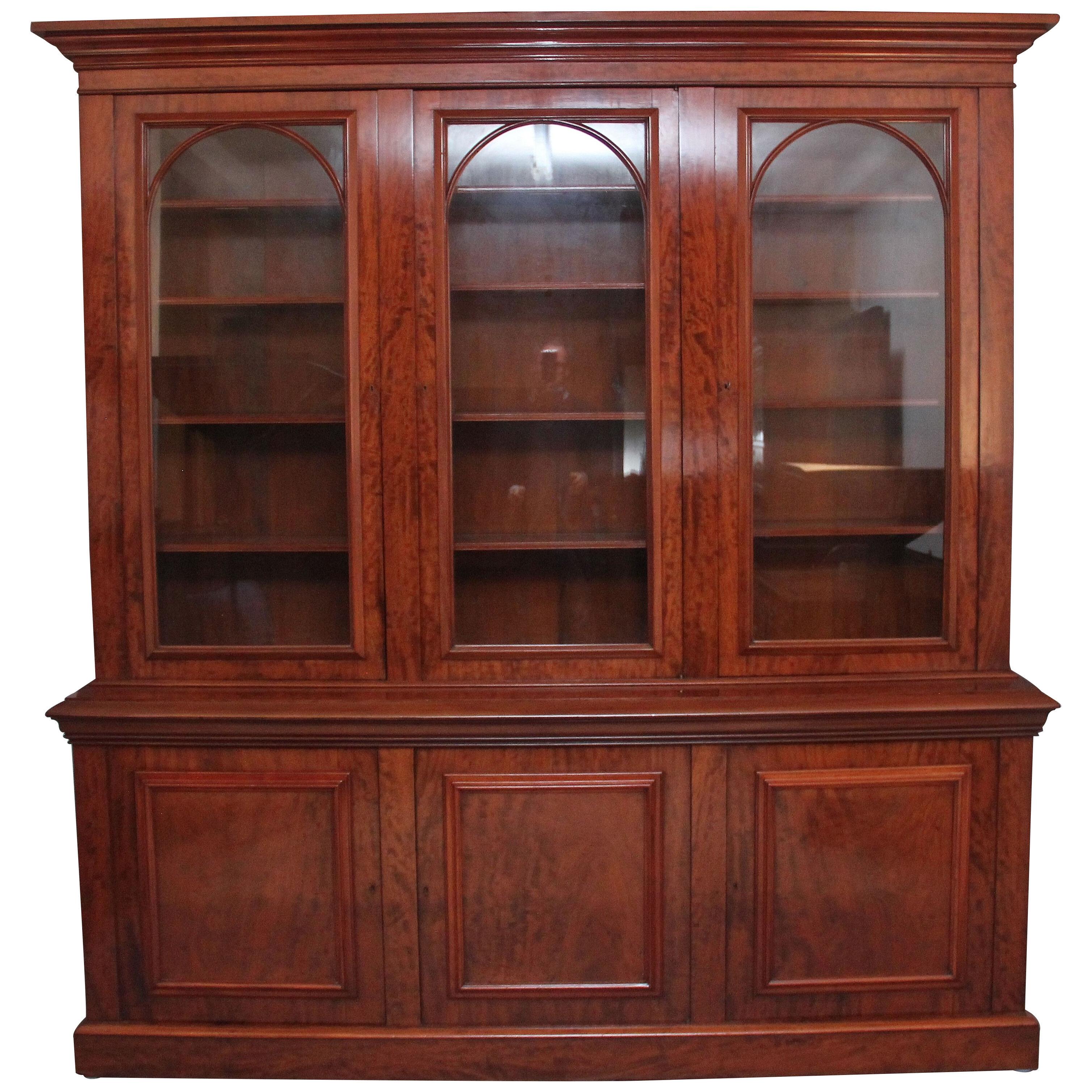 19th Century mahogany bookcase with a superb figured mahogany