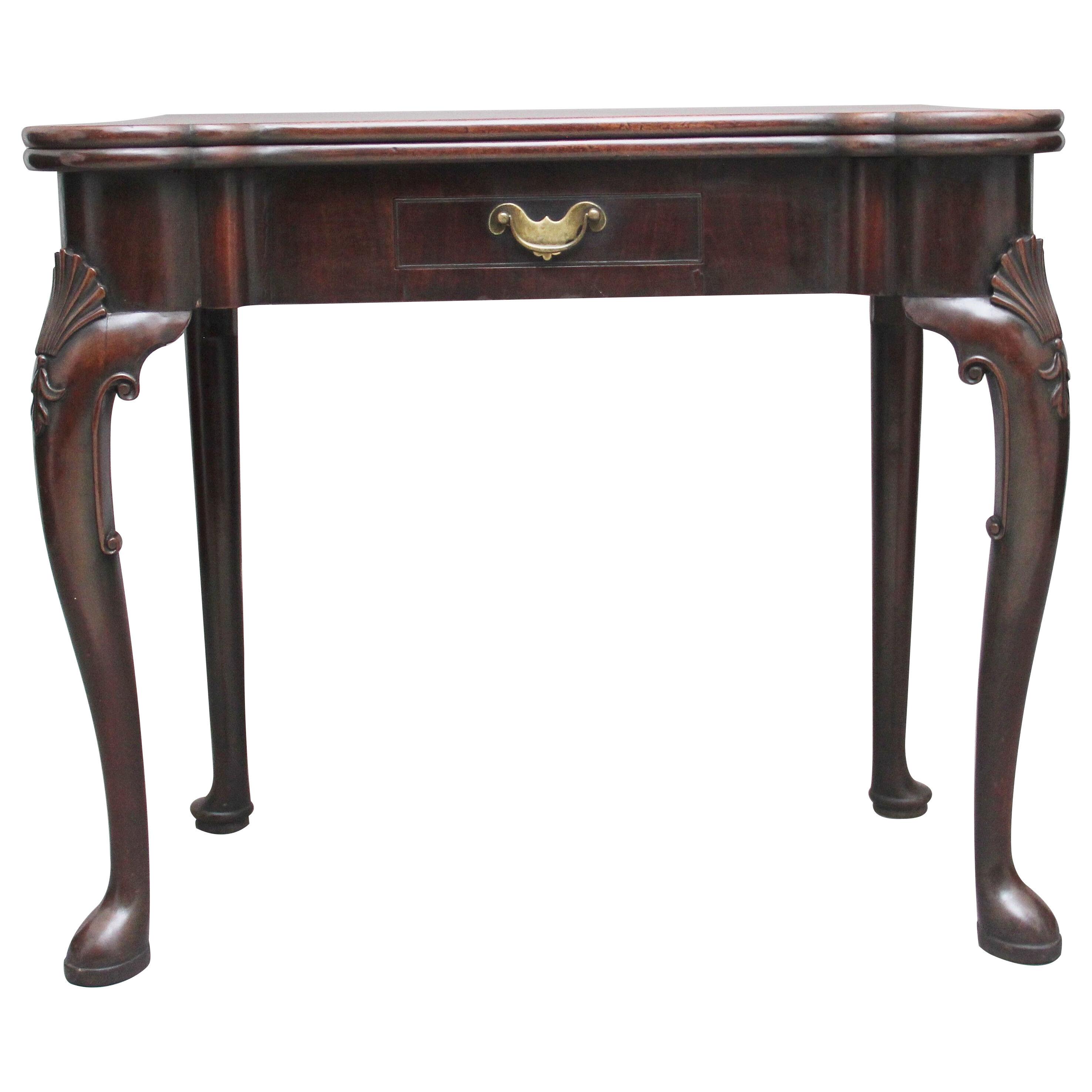 Superb quality early 18th Century mahogany games table
