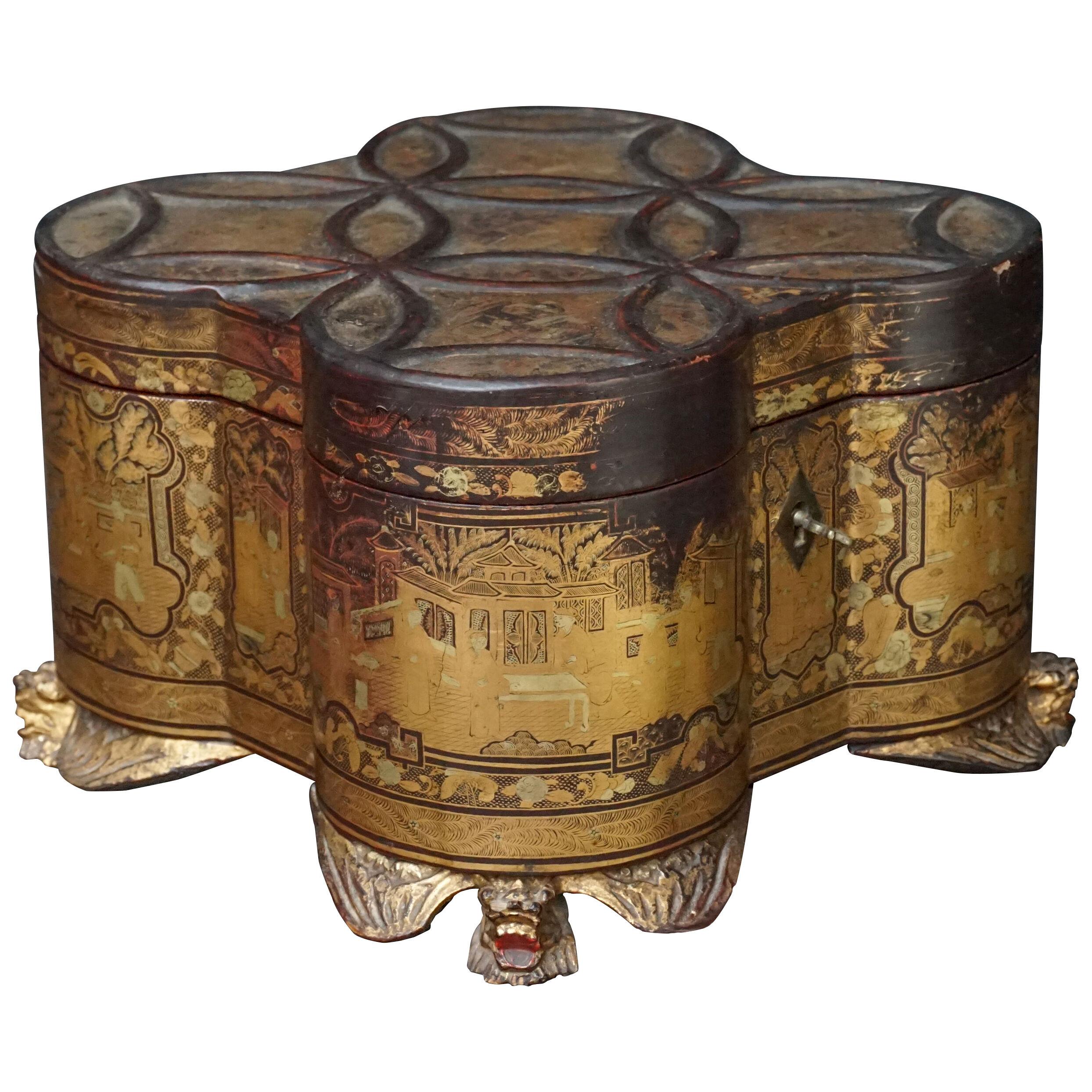 19th Century Chinese Canton Export Lacquered Giltwood Tea Caddy on Shishi Feet